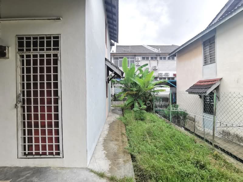 2-storey Terraced House for Sale in Perling (Skudai) - Ben Nyeow - Exterior - PropertyGuru.com.my