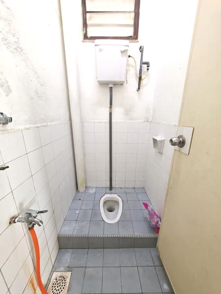 2-storey Terraced House for Sale in Perling (Skudai) - Ben Nyeow - Bathroom - PropertyGuru.com.my