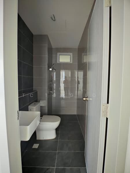 Condominium for Sale at Lucerne Residences - TC Tong Loh - Bathroom - PropertyGuru.com.my