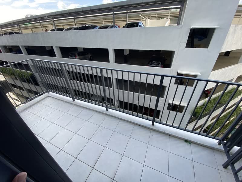 Duduk Se.Ruang @ Eco Sanctuary untuk Untuk Disewa - RM 1,800 /bulan, Mac 2026 - Balcony - PropertyGuru.com.my