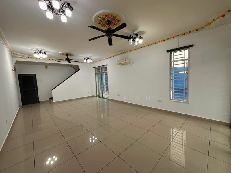 Link Bungalow for Sale in Skudai (Johor) - Kent Koh - Living Room - PropertyGuru.com.my