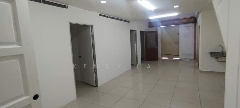 Shop for Rent in Ampang (Selangor) - Kenny Lai - Interior - PropertyGuru.com.my
