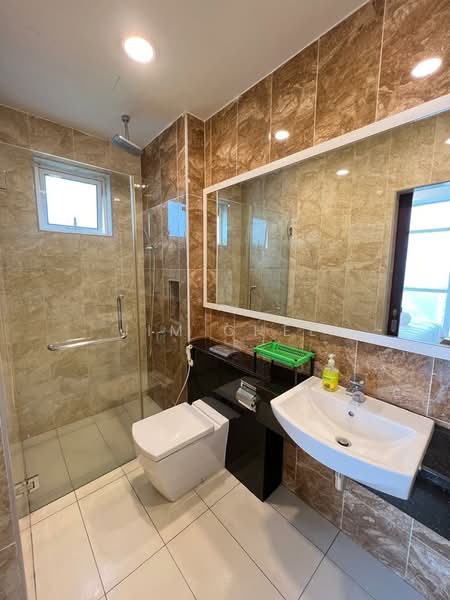 Paragon Residences @ Straits View untuk Untuk Dijual - RM 510,000, Mac 2026 - Bathroom - PropertyGuru.com.my