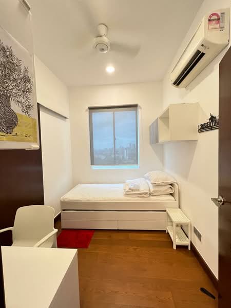 Paragon Residences @ Straits View untuk Untuk Dijual - RM 510,000, Mac 2026 - Bedroom - PropertyGuru.com.my