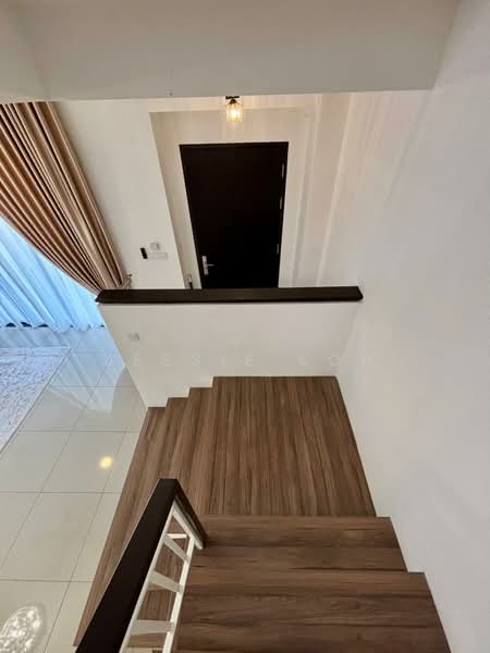 2-storey Terraced House for Rent in Bandar Bukit Raja (Klang) - Jessie Koh - Entrance - PropertyGuru.com.my