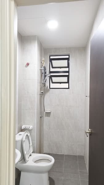 Servis Apartment untuk Dijual di Sky Breeze Service Apartment - KK Low - PropertyGuru.com.my