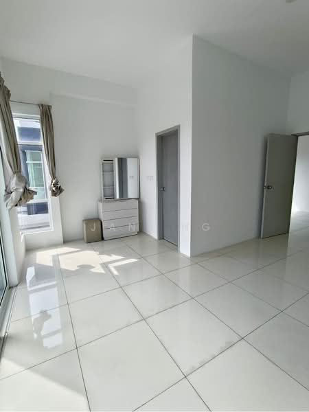 Semi-Detached House for Sale in Bandar Tasek Mutiara (Simpang Ampat) - Jane Ng - Upstairs hallway - PropertyGuru.com.my