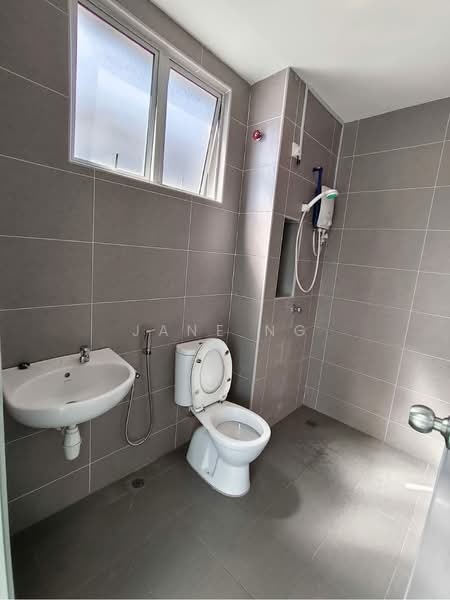 Semi-Detached House for Sale in Bandar Tasek Mutiara (Simpang Ampat) - Jane Ng - Bathroom - PropertyGuru.com.my