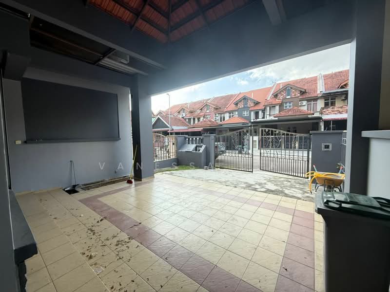 2-storey Terraced House for Sale in Taman Nusa Idaman (Iskandar Puteri (Nusajaya)) - Vanessa Lim - Exterior - PropertyGuru.com.my