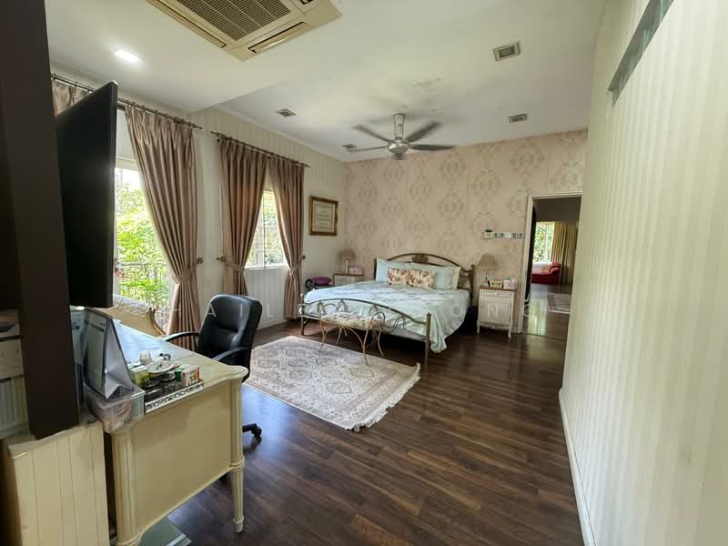 Kampung Tunku untuk Untuk Dijual - RM 5,500,000, Feb 2026 - Bedroom - PropertyGuru.com.my