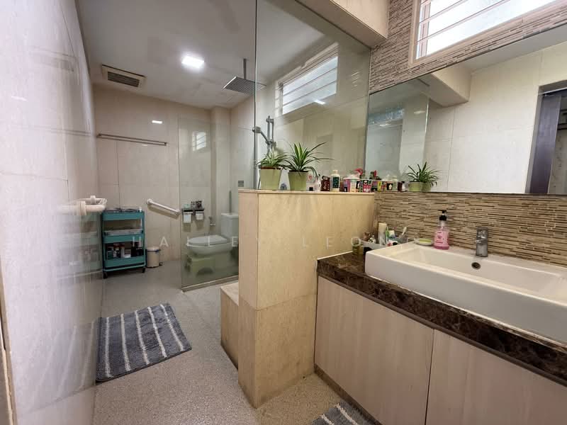 Kampung Tunku untuk Untuk Dijual - RM 5,500,000, Feb 2026 - Bathroom - PropertyGuru.com.my