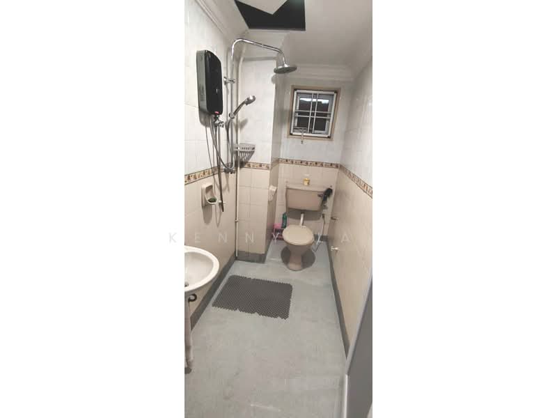 Forest Green untuk Untuk Disewa - RM 1,300 /bulan, Feb 2026 - Bathroom - PropertyGuru.com.my