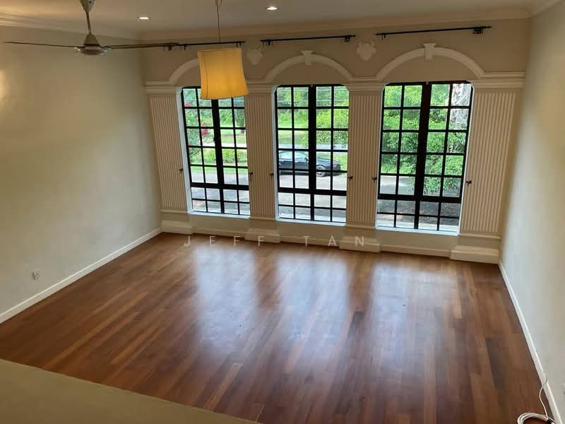 Townhouse for Sale in Meru Valley (Ipoh) - Jeff Tan - Living Room - PropertyGuru.com.my