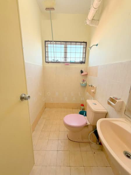 Bangi Idaman Apartment untuk Untuk Dijual - RM 285,000, Mac 2026 - Bathroom - PropertyGuru.com.my