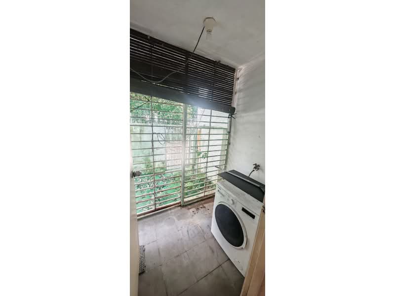 2-storey Terraced House for Sale in Taman TTDI Grove (Kajang) - Kin Hoe - Balcony - PropertyGuru.com.my