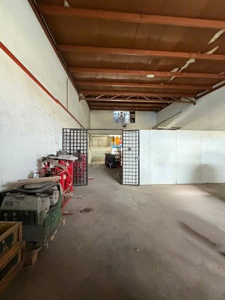 Shop for Sale in Taman Desa Idaman (Senai) - Jeremy Ding - Interior - PropertyGuru.com.my