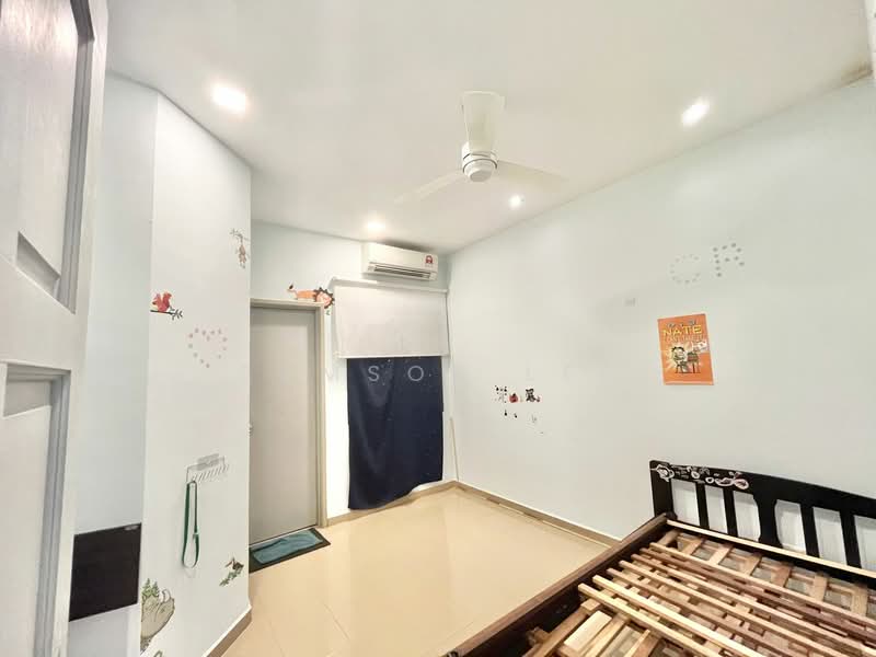 2-storey Terraced House for Sale in Kota Emerald (Rawang) - Samson Lee - Bedroom - PropertyGuru.com.my