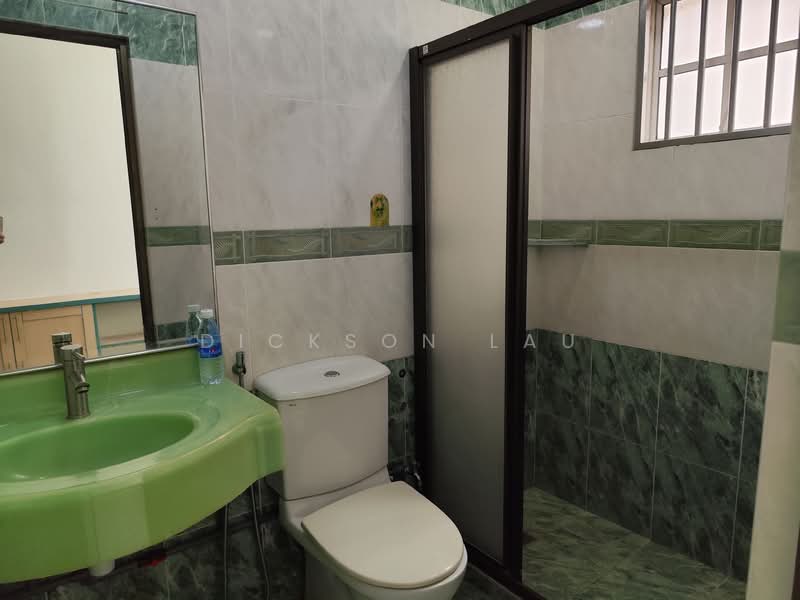 Taman Megah Kepong untuk Untuk Disewa - RM 3,500 /bulan, Mac 2026 - Bathroom - PropertyGuru.com.my
