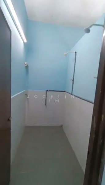 Klang Sentral Commercial Centre untuk Untuk Disewa - RM 1,980 /bulan, Mac 2026 - Bathroom - PropertyGuru.com.my