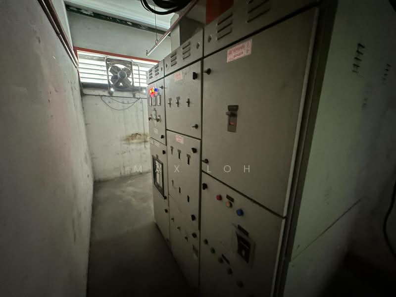 Detached Factory for Rent in Taman Tampoi (Tampoi) - Max Loh - Interior - PropertyGuru.com.my