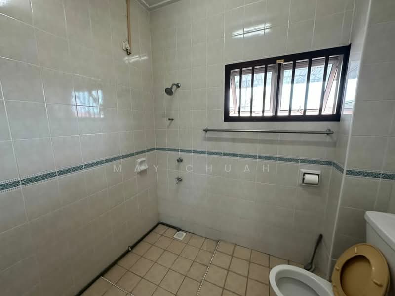 2-storey Terraced House for Sale in Johor Bahru (Johor) - May Chuah - Bathroom - PropertyGuru.com.my