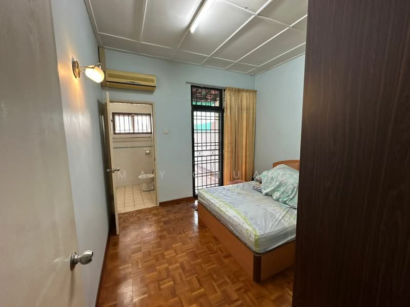 2-storey Terraced House for Sale in Johor Bahru (Johor) - May Chuah - Bedroom - PropertyGuru.com.my