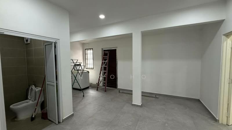 2.5-storey Terraced House for Sale in Taman Pelangi (Johor Bahru) - Nico Ho - Bathroom - PropertyGuru.com.my