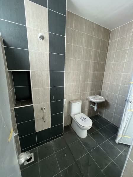 2-storey Terraced House for Sale in Taman Austin Duta (Tebrau) - Shi Ting - Bathroom - PropertyGuru.com.my