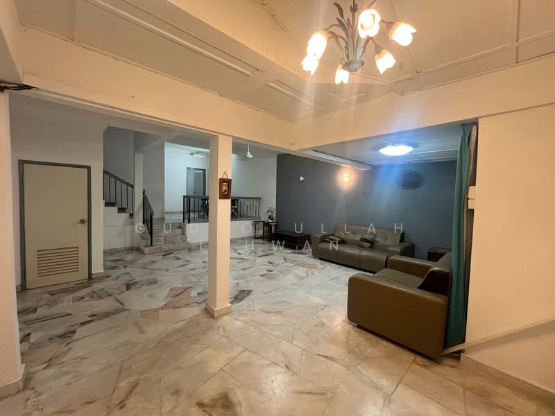 2-storey Terraced House for Sale in Seksyen 5 Wangsa Maju (Wangsa Maju) - Gudrotullah Ikhwan - Living Room - PropertyGuru.com.my