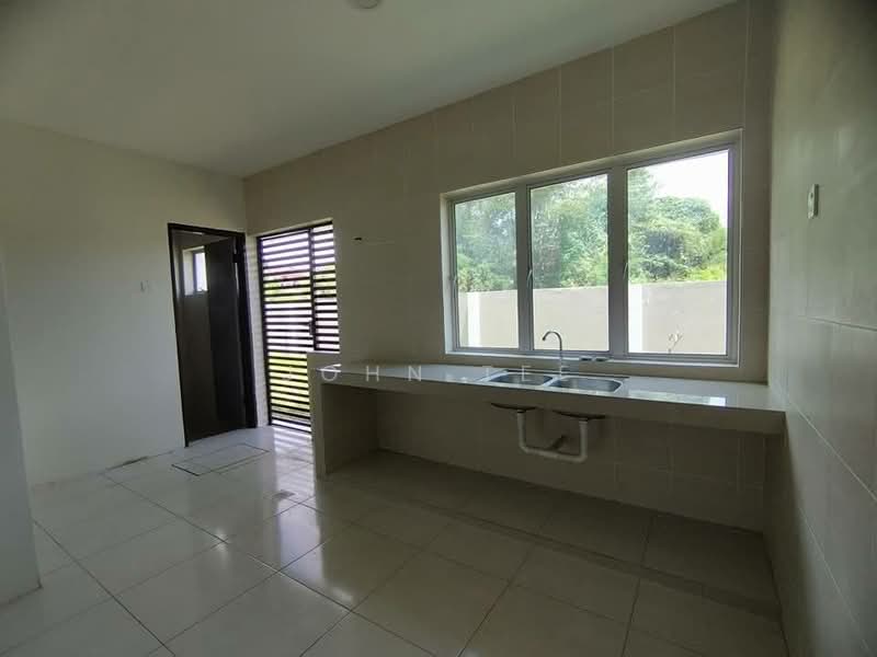 2-storey Terraced House for Sale in Taman Andalas Jaya (Klang) - John Tee - Kitchen - PropertyGuru.com.my