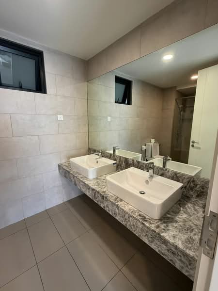 Condominium for Sale at South Brooks - Chris Sun - Bathroom - PropertyGuru.com.my