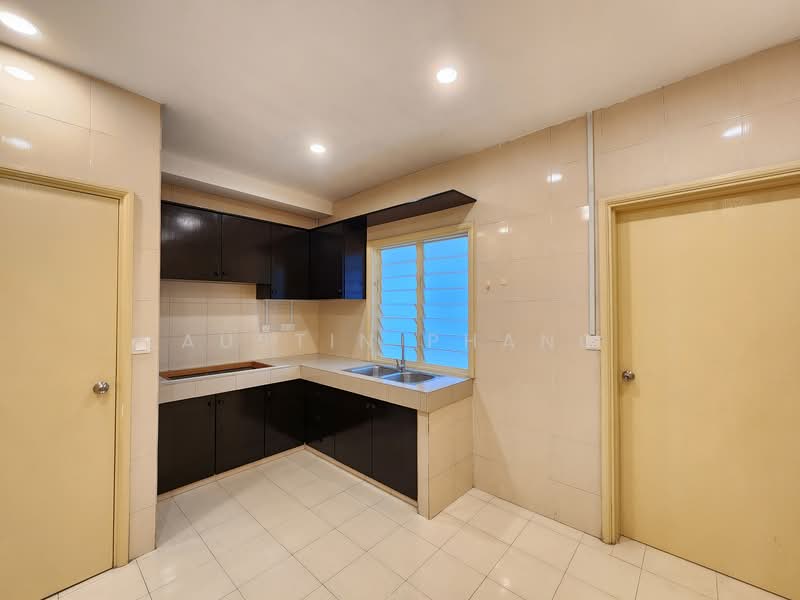 Condominium for Rent at Wickham Residence - Austin Phang - Kitchen - PropertyGuru.com.my