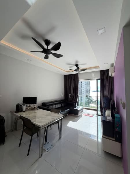 Condominium for Sale at Bay Point @ Country Garden Danga Bay - HR Yeoh - Living Room - PropertyGuru.com.my