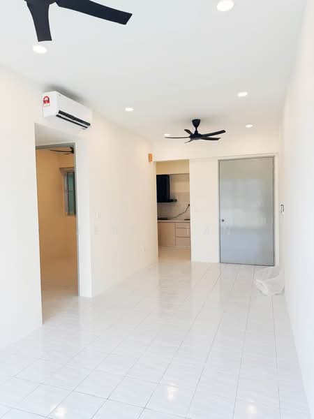 The Zen untuk Untuk Disewa - RM 1,700 /bulan, Mac 2026 - Living Room - PropertyGuru.com.my