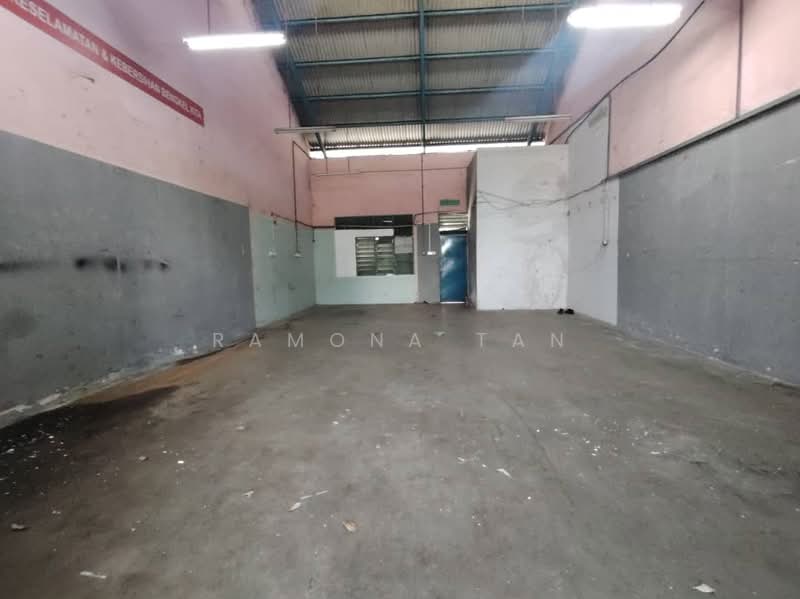 Taman Iks Bukit Katil untuk Untuk Disewa - RM 1,500 /bulan, Feb 2026 - Interior - PropertyGuru.com.my