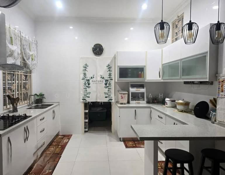 Presint 18 untuk Untuk Dijual - RM 1,930,000, Mac 2026 - Kitchen - PropertyGuru.com.my