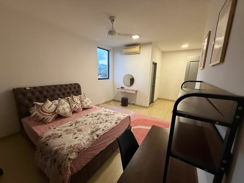 3.5-storey Terraced House for Sale in Ampang (Selangor) - Lucas Choo - Bedroom - PropertyGuru.com.my