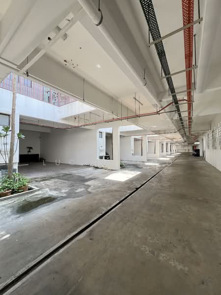 3.5-storey Terraced House for Sale in Ampang (Selangor) - Lucas Choo - Car Park - PropertyGuru.com.my