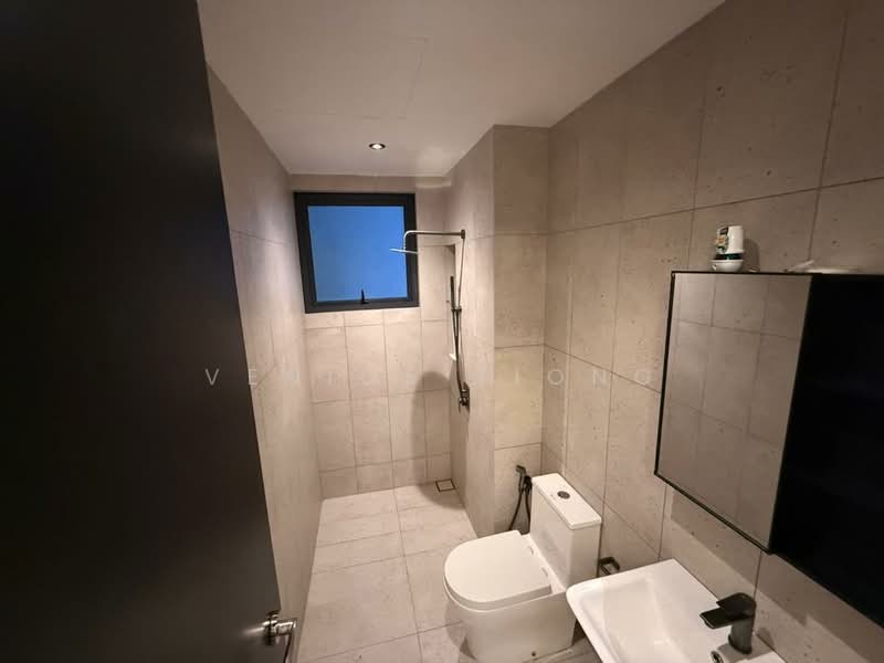 Condominium for Rent at EdgeWood Residences @ SkySanctuary - Venice Tiong - Bathroom - PropertyGuru.com.my