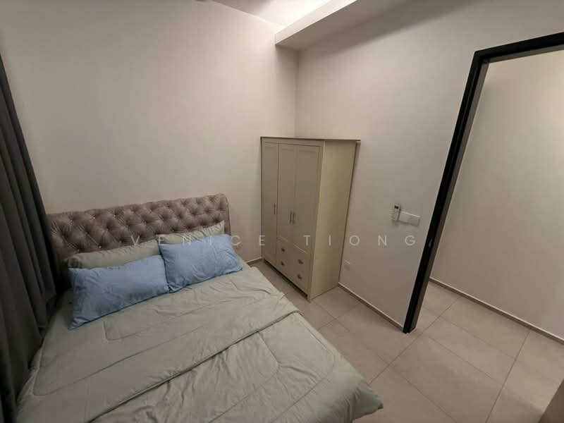 Condominium for Rent at EdgeWood Residences @ SkySanctuary - Venice Tiong - Bedroom - PropertyGuru.com.my