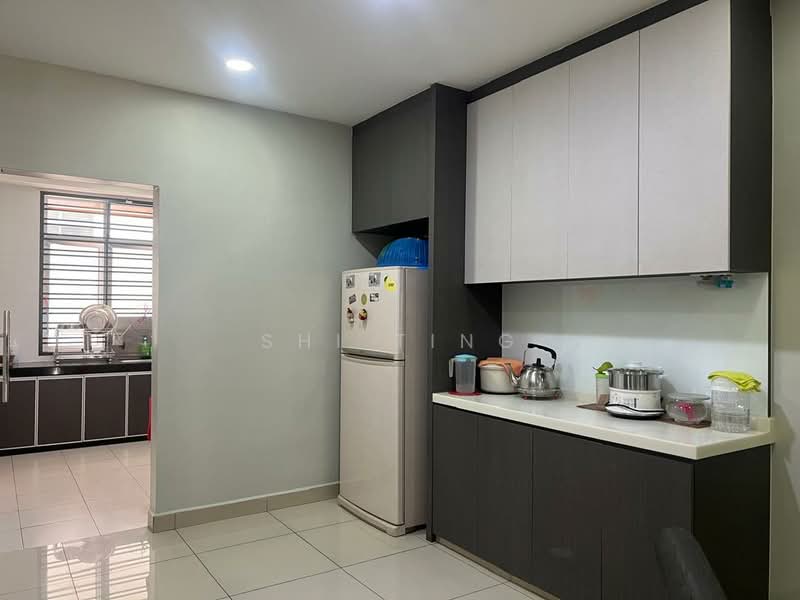 2-storey Terraced House for Sale in Taman Seri Austin (Tebrau) - Shi Ting - Kitchen - PropertyGuru.com.my