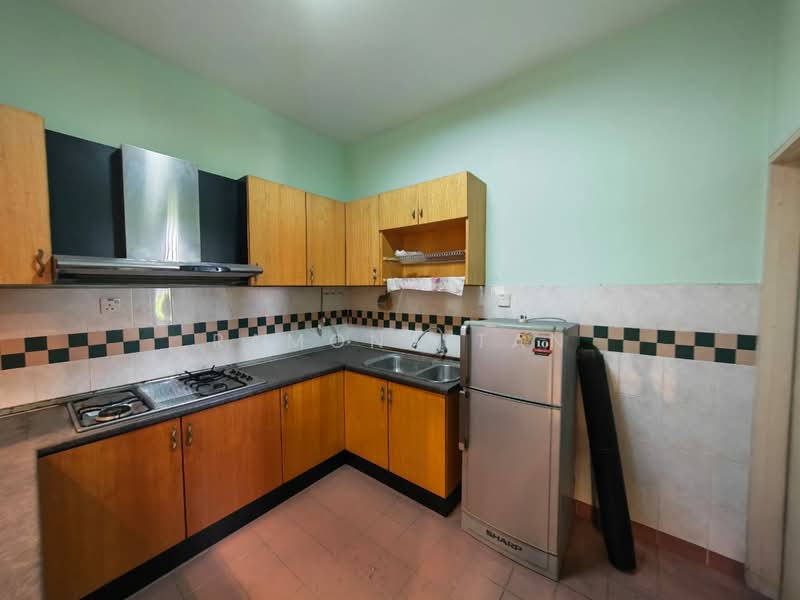 Apartment for Sale at Pangsapuri Mata Kuching - Ramona Tan - Kitchen - PropertyGuru.com.my