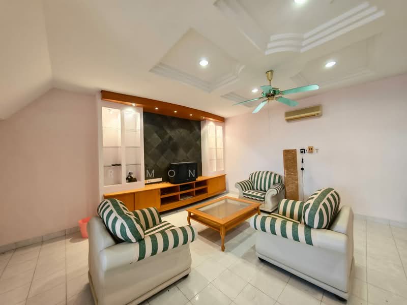 Apartment for Sale at Pangsapuri Mata Kuching - Ramona Tan - Living Room - PropertyGuru.com.my