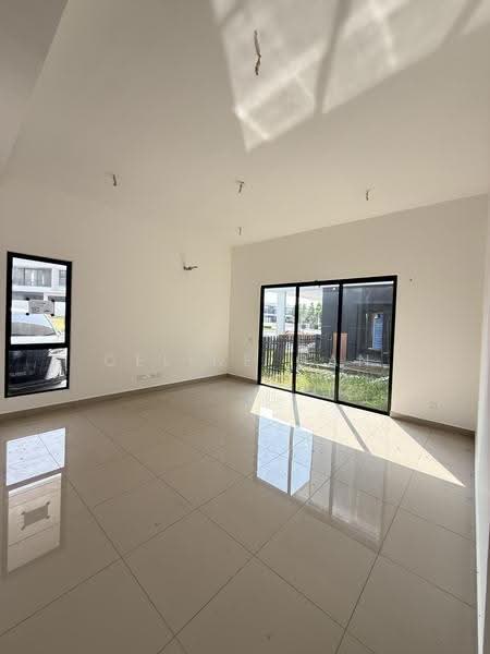 Semi-Detached House for Sale in Eco Ardence (Setia Alam) - Celine Gan - Living Room - PropertyGuru.com.my