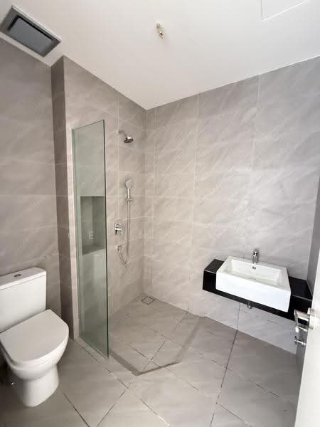 Semi-Detached House for Sale in Eco Ardence (Setia Alam) - Celine Gan - Bathroom - PropertyGuru.com.my