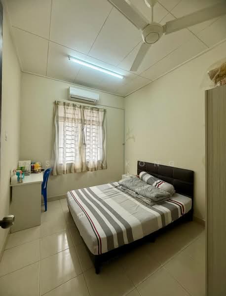 2-storey Terraced House for Sale in Bandar Dato Onn (Tebrau) - Seven Kong - Bedroom - PropertyGuru.com.my