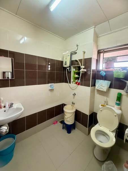 2-storey Terraced House for Sale in Bandar Dato Onn (Tebrau) - Seven Kong - Bathroom - PropertyGuru.com.my