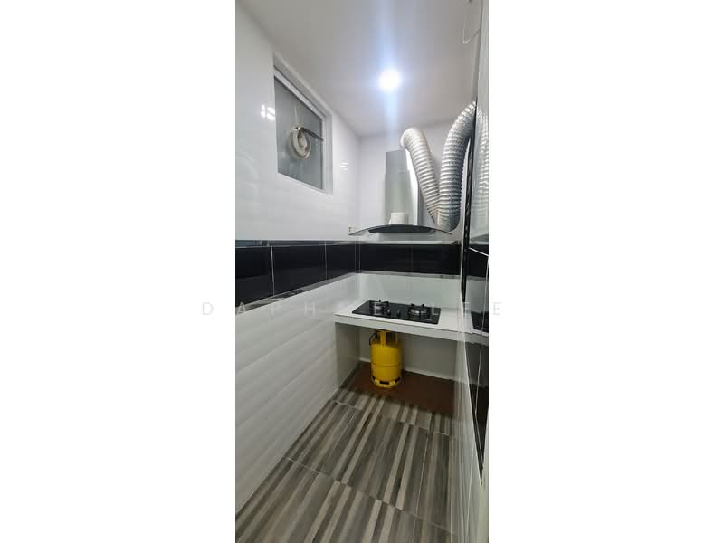 Service Residence for Rent at D'Ambience Residences (Pangsapuri Ikatan Flora) - Daphne Lee - Kitchen - PropertyGuru.com.my