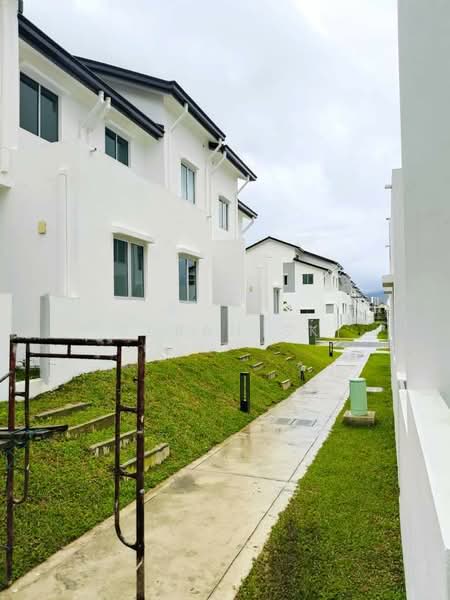 2-storey Terraced House for Sale in Bandar Gamuda Gardens (Rawang) - Saran SK - Exterior - PropertyGuru.com.my