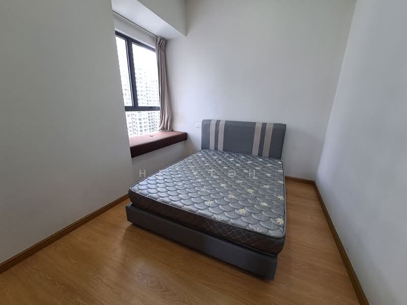 Bay Laurel @ Country Garden Danga Bay untuk Untuk Dijual - RM 800,000, Mac 2026 - Bedroom - PropertyGuru.com.my